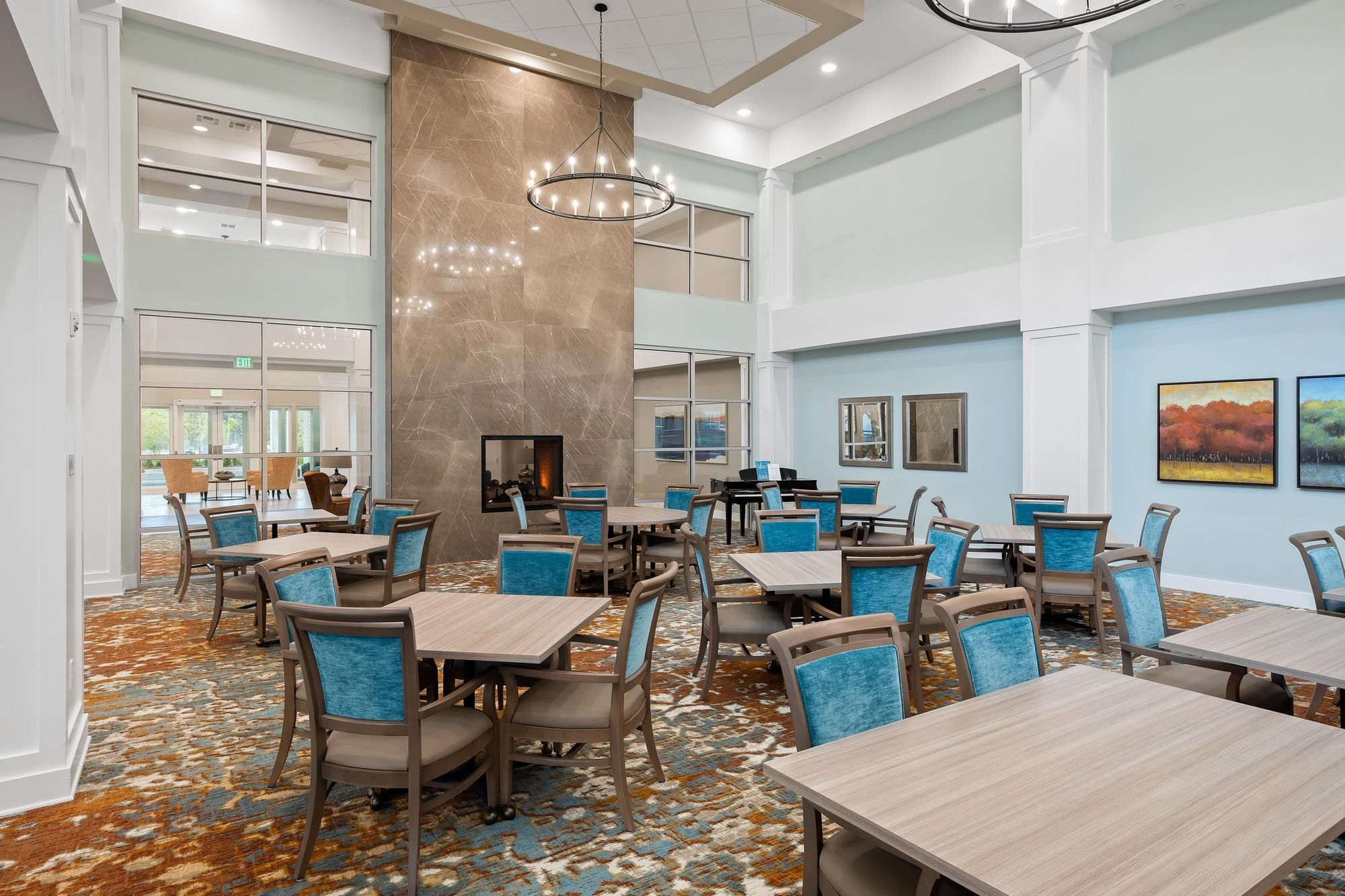 The Claiborne at Brickyard Crossing independent living dining room