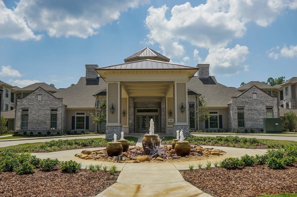 The Claiborne at Hattiesburg exterior view of community