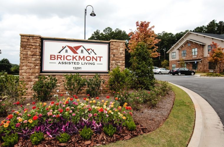 Front of Claiborne Brickmont at Roswell senior living community